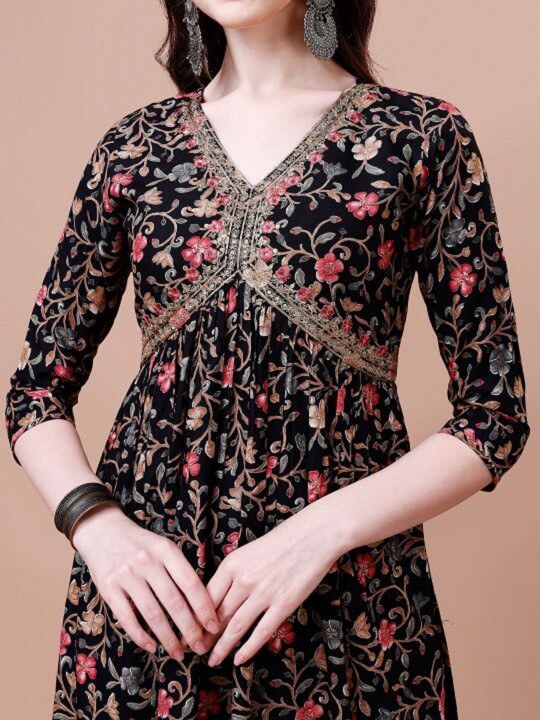 Floral Embroidered Empire Kurta & Trousers With Dupatta by Kalini