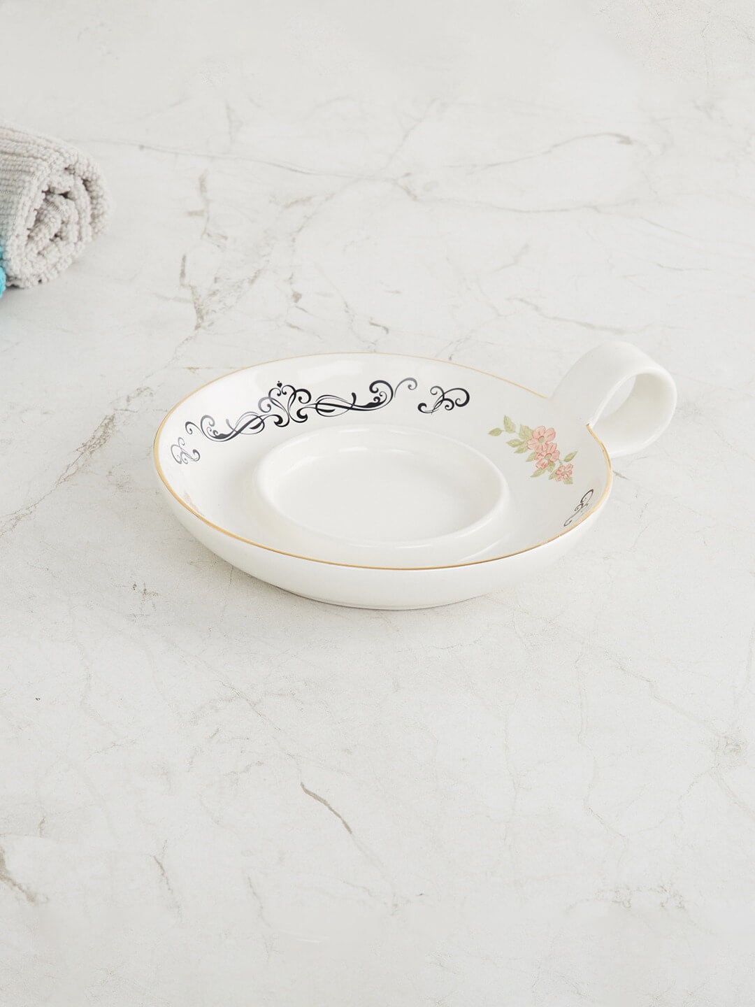 Ceramic Candle Holder with Handle, White