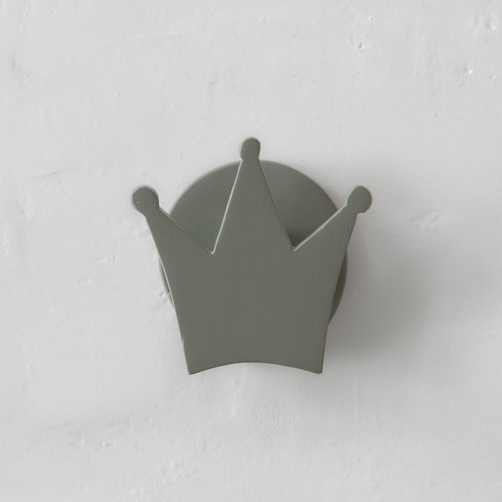 Crown-Shaped Wood Knob