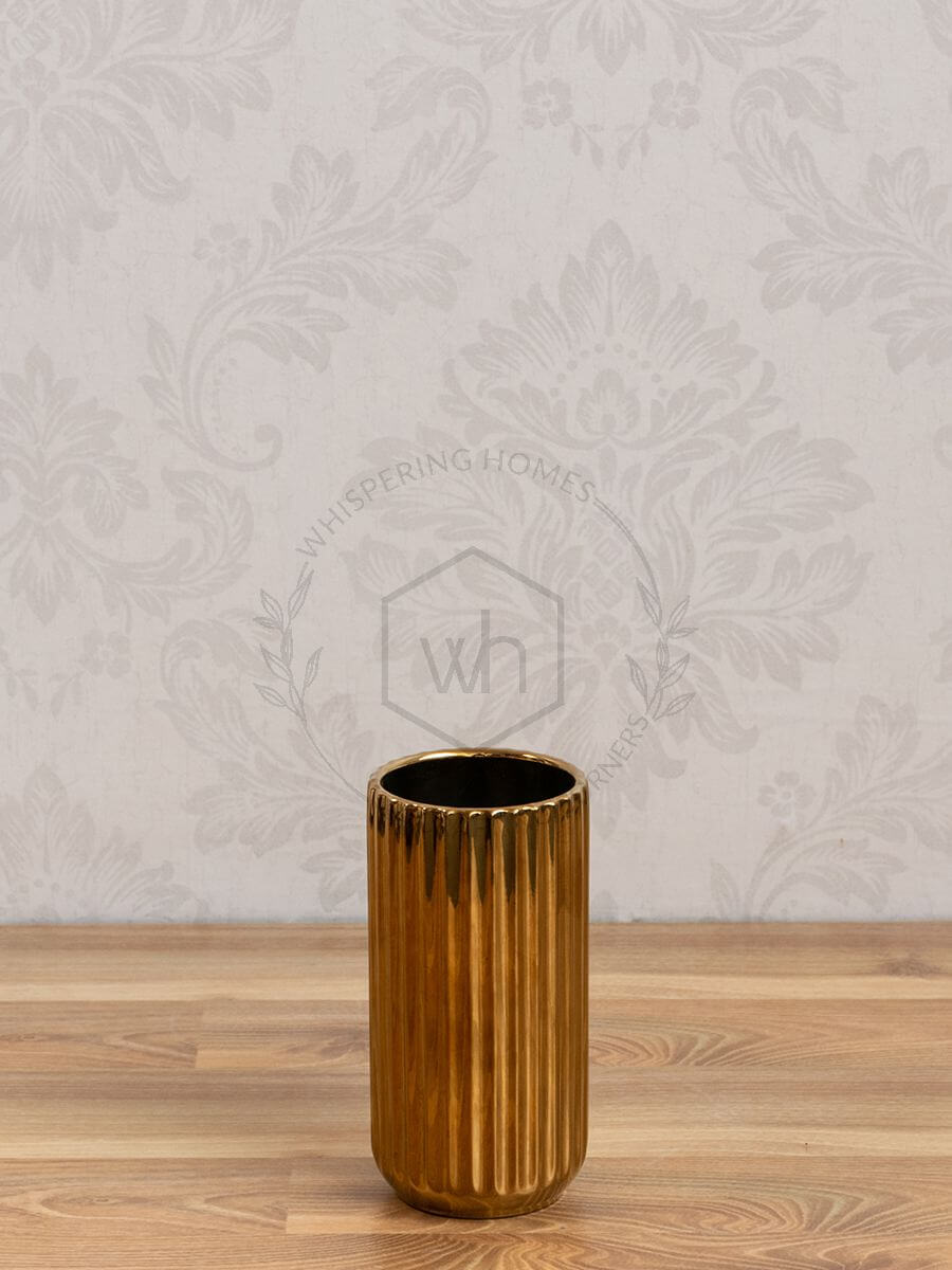 Cylindrical Vase With Ribbed Texture