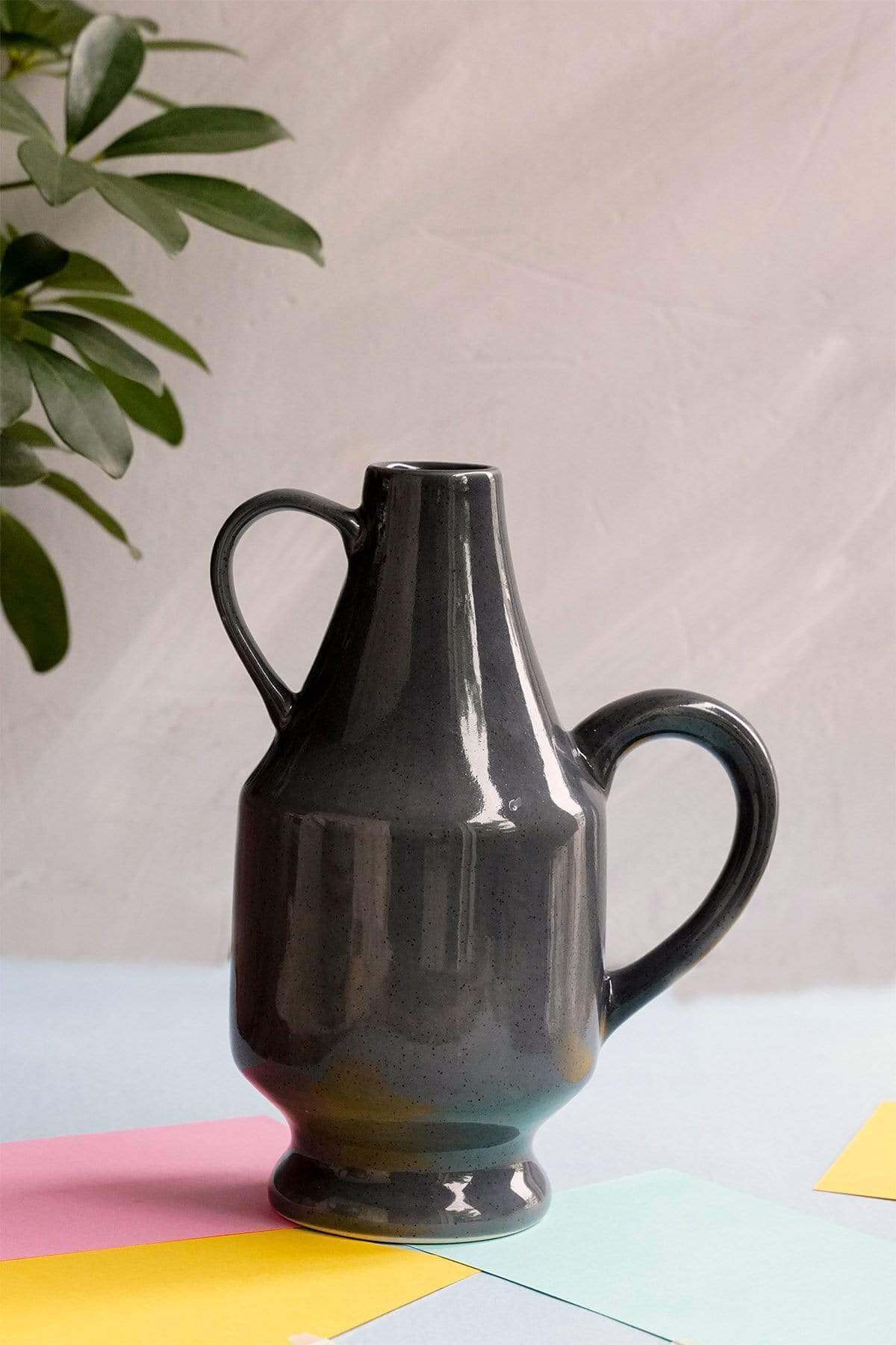 Glossy Ceramic Vase in Dark Grey, Raan