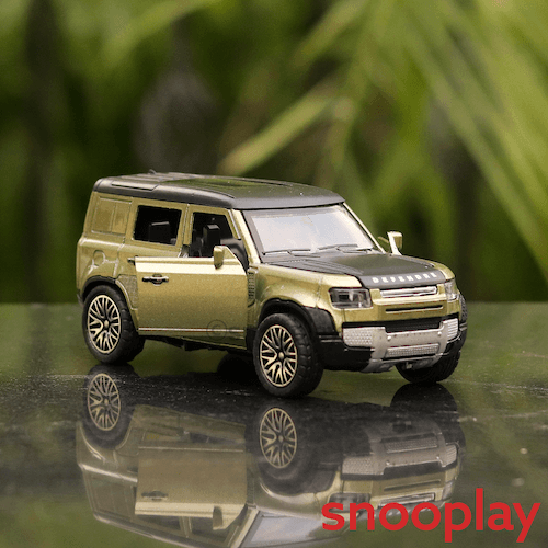 Green Miniature Defender Pull Back Toy, Diecast (3251)