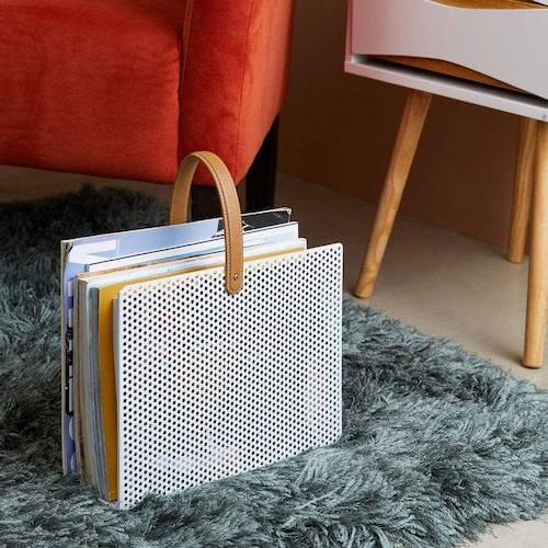 Iron Mesh Magazine Holder with Leather Handle