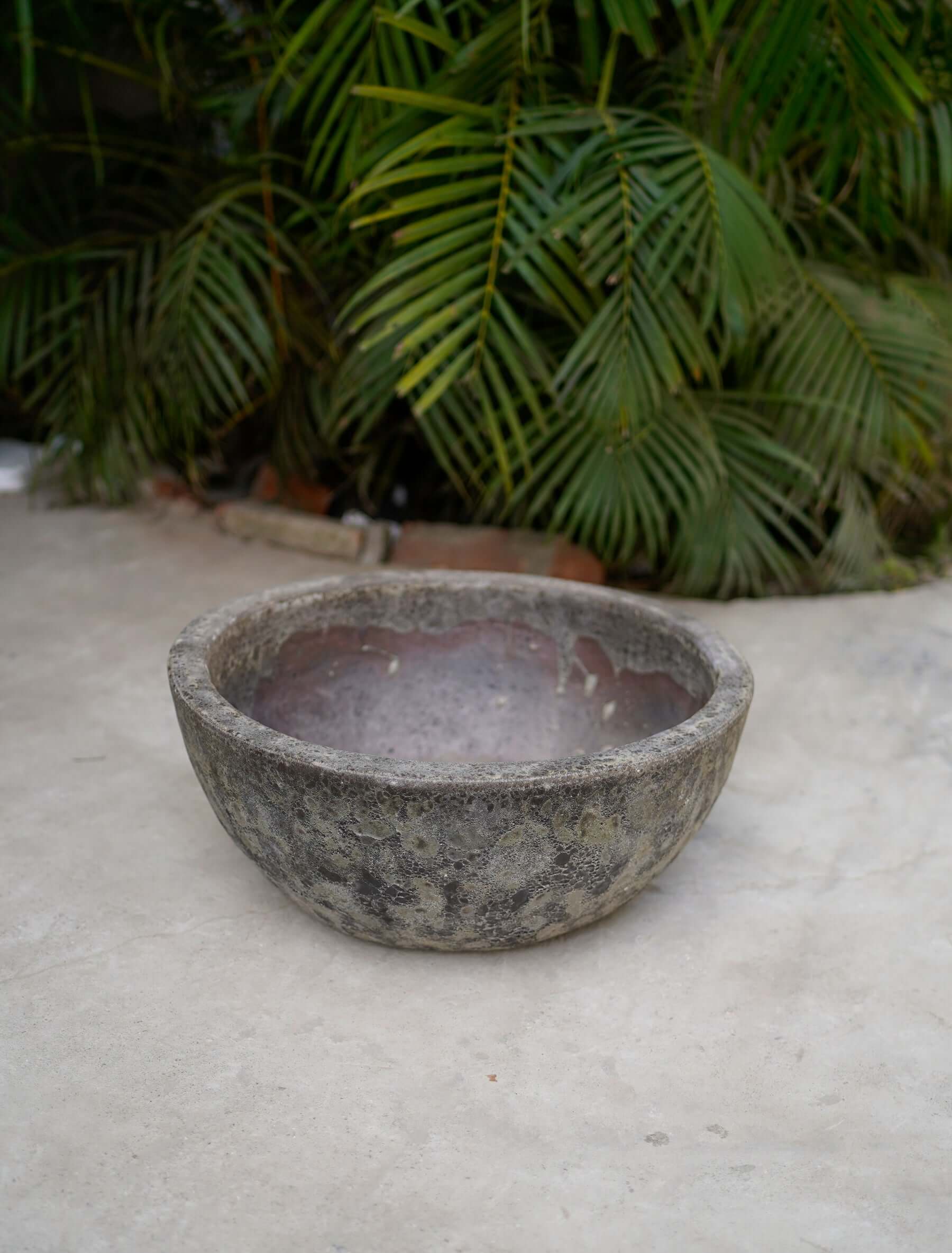 Low Bowl Planter in Grey, Ancient Tidi