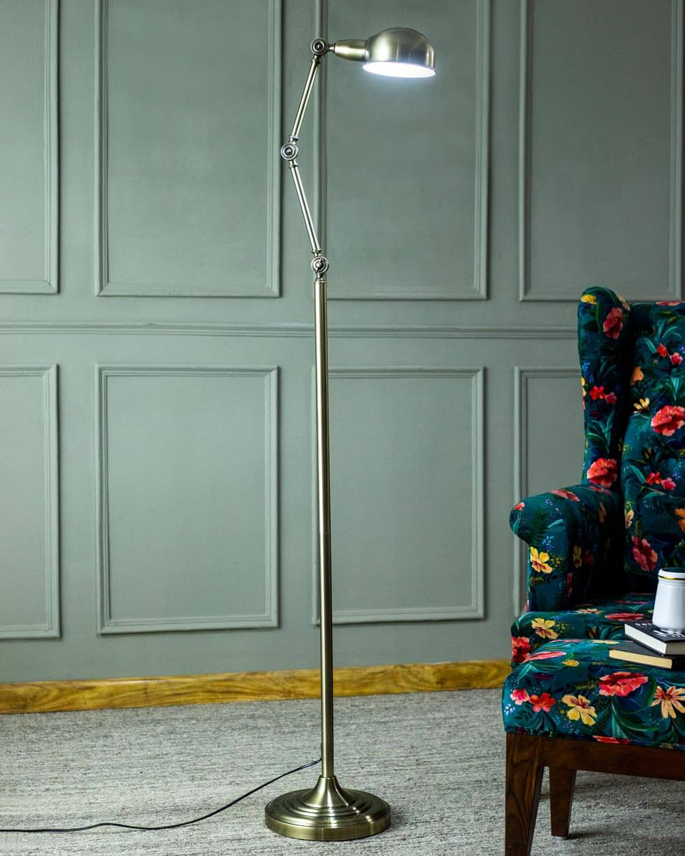 Metal Floor Lamp, Angle