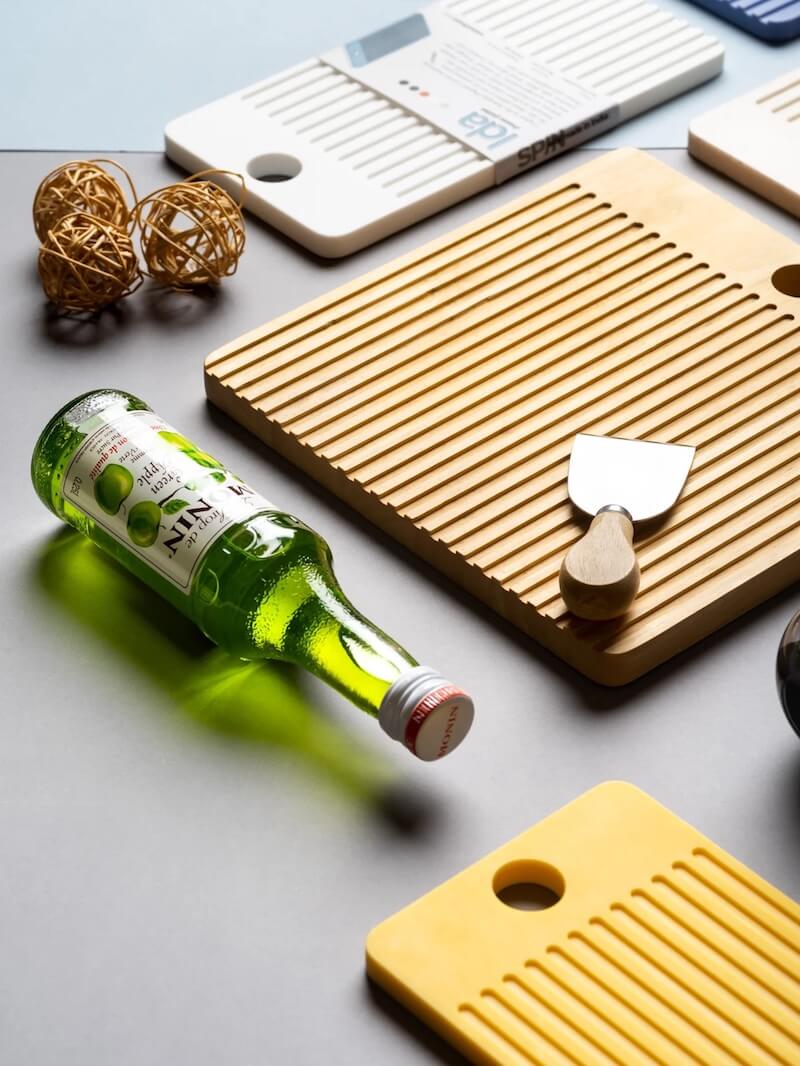 Solid Quesso Platter in Light Wood Color