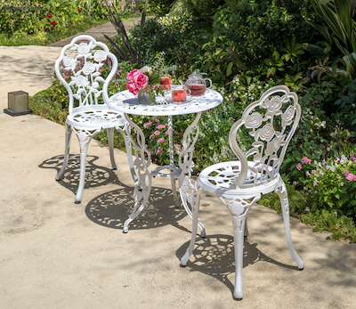 White Aluminium Table & Chair Set with Rose Pattern