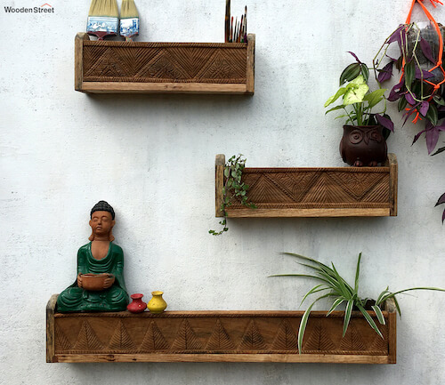Wood Wall Rack with Tribal Design, Kaalindi