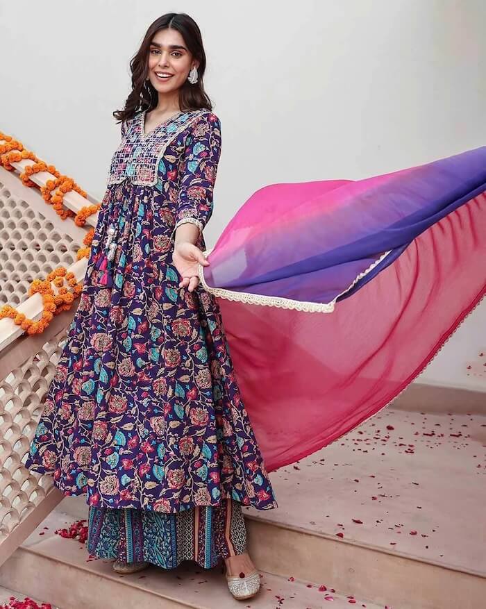 Embellished A-Line Kurta Set by Janasya