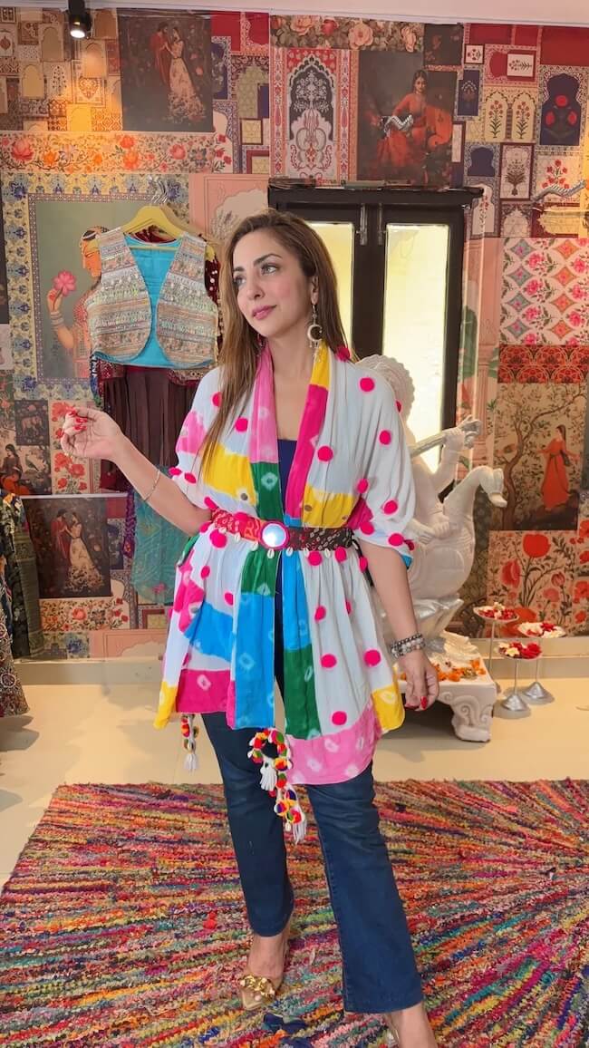 Multistyle Bandhani Patchwork Stole with Belt