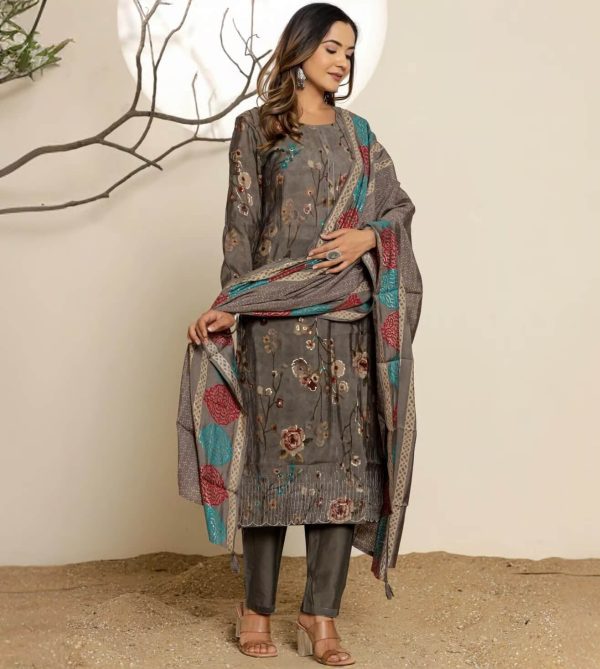 Ash Grey Floral Printed Embroidered Muslin Ethnic Kurta With Pant And Dupatta by Kaftanize