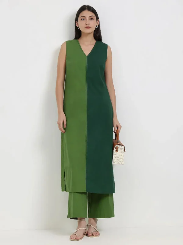 Colour-Block Pant-Suit Set by Pink Fort