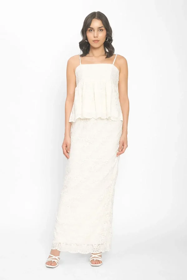 Peccato Dolce Set - White Embroidered Skirt Set