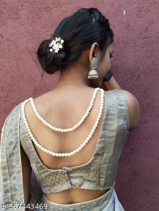 Dress back necklace